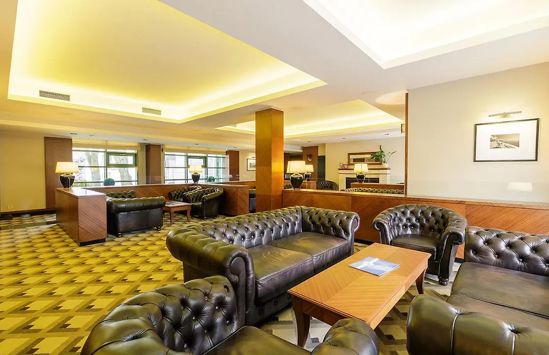 Premier Apartment With Sauna By Grand Apartments-1